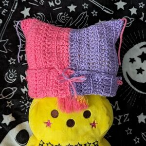 Split color crochet cat ear beanie